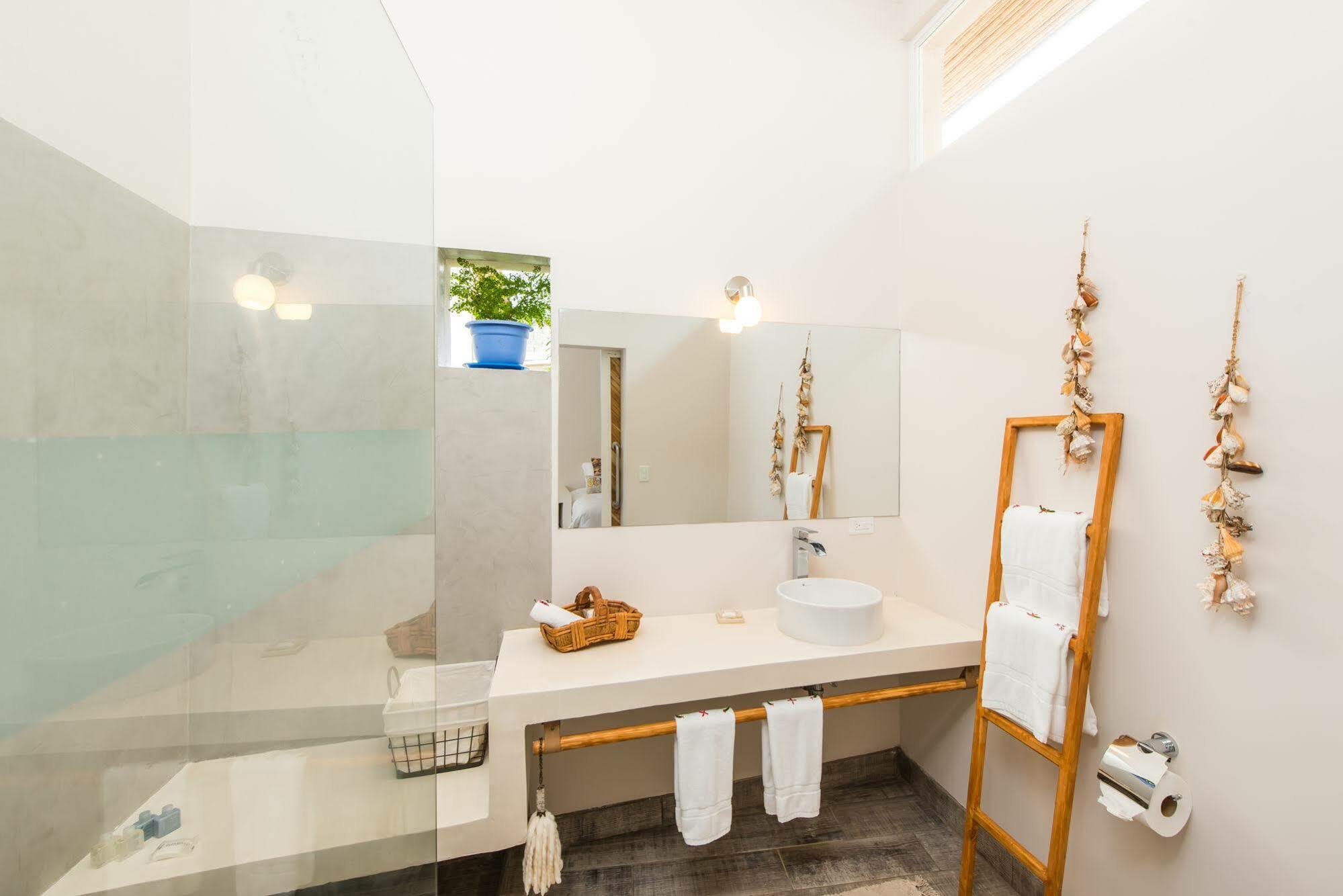 La Ramona Charming Hotel تاماريندو المظهر الخارجي الصورة